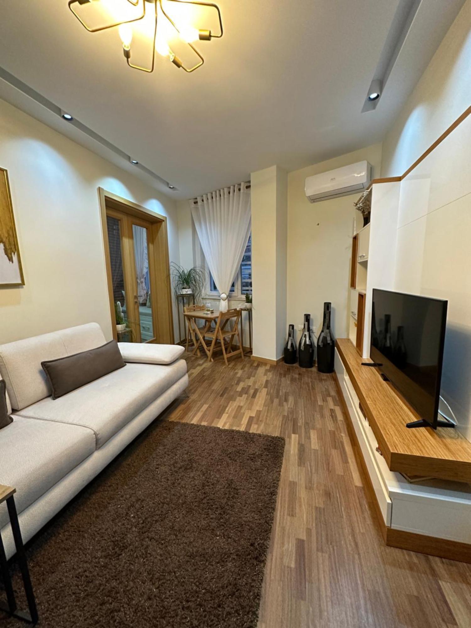 Dry Lake Apartment Tirana Exterior photo